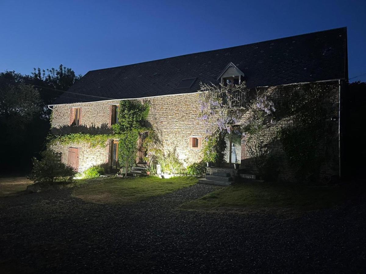 Les Rouges Terres Gites - La Vieille Grange Saint-Amand  Luaran gambar